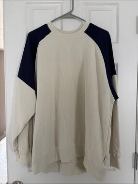 Fabletics Women's Two-Tone Raglan Sweatshirt in Cream and Navy